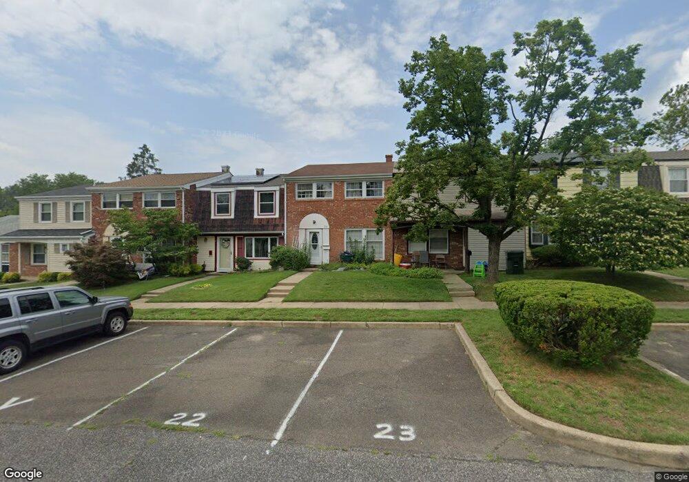 22 Farragut Ct, Willingboro, NJ 08046 - photo 1