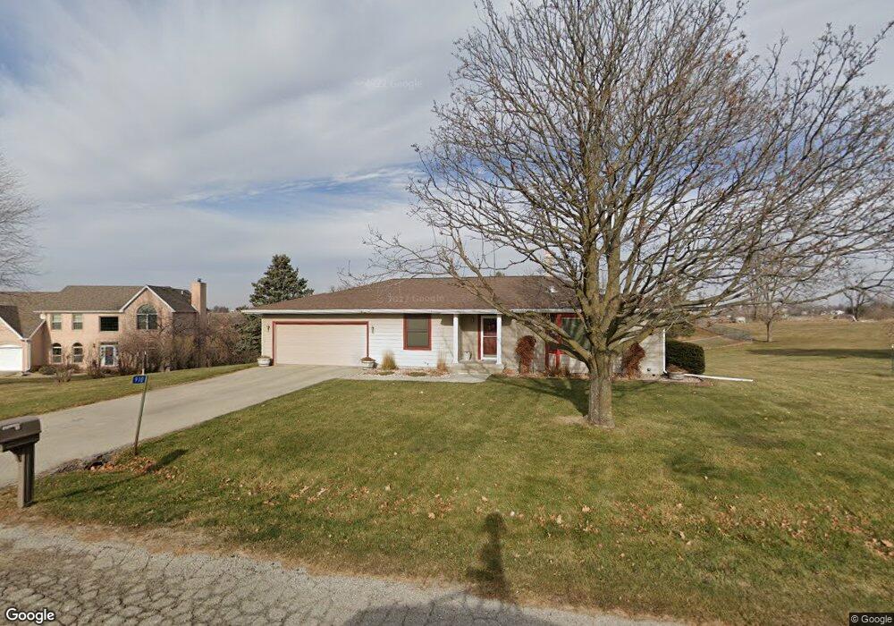 910 High Ave, Newton, IA 50208 - photo 1