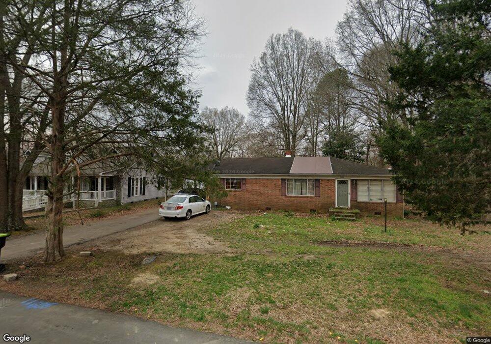 606 Siler St, Siler City, NC 27344 - photo 1