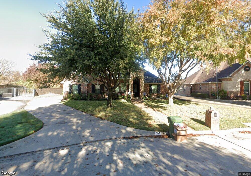 761 Trails End Cir, Hurst, TX 76054 - photo 1