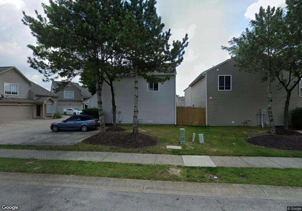 661 Cembra Dr, Greenwood, IN 46143 - photo 1