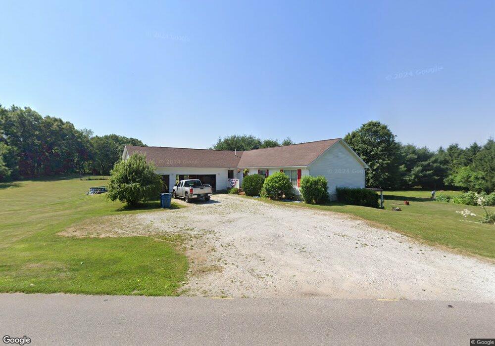 4038 W 150 N, La Porte, IN 46350 - photo 1