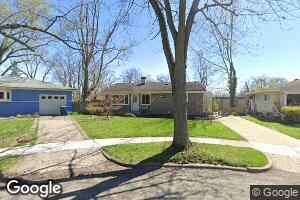 2235 S Circle Dr, Ann Arbor, MI 48103