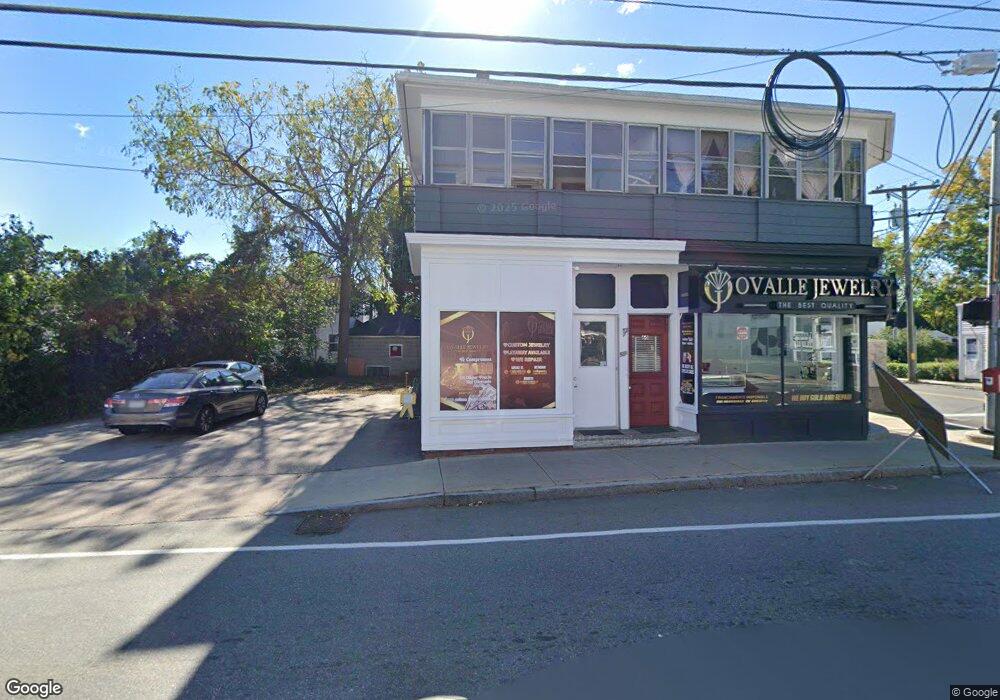 60 1/2 Kinsley St, Nashua, NH 03060 - photo 1