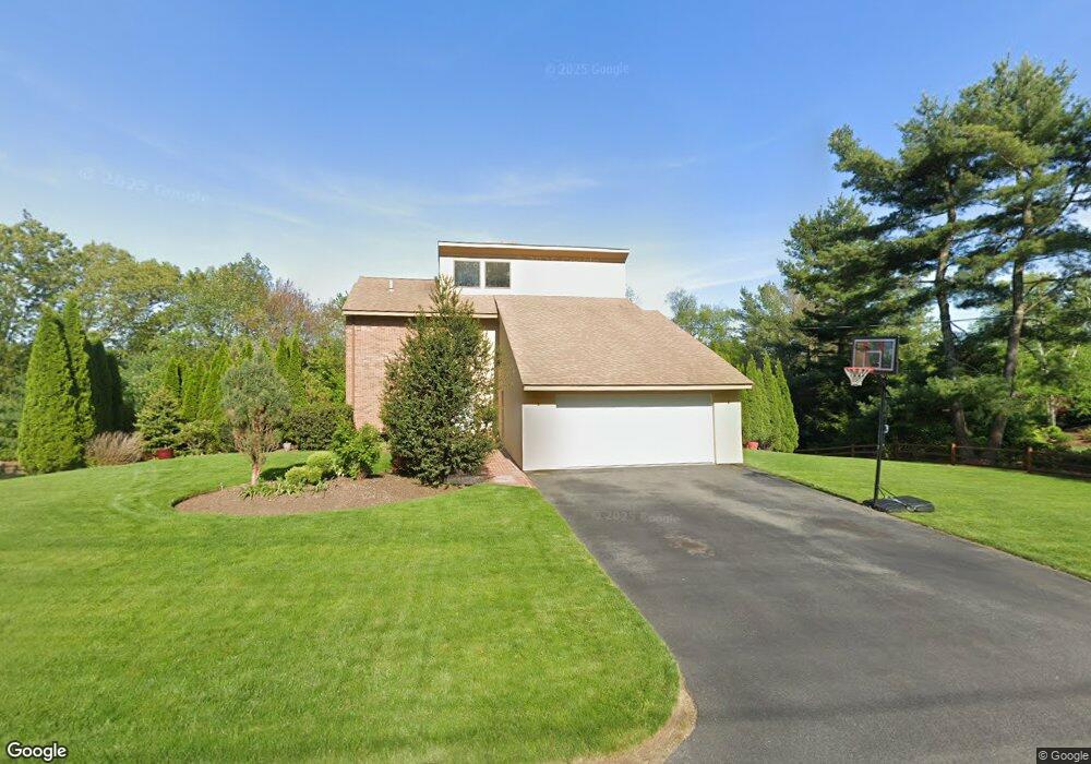71 Holly Hill Ln, Cranston, RI 02921 - photo 1