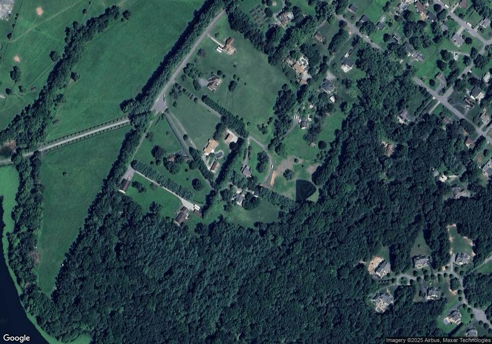 6115 Emerald Ln, Sykesville, MD 21784 - photo 1