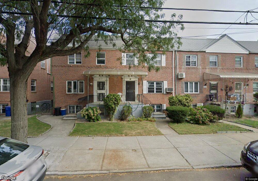 16425 75th Ave, Fresh Meadows, NY 11366 - photo 1