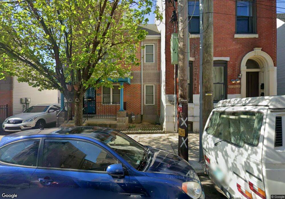 1706 W Oxford St, Philadelphia, PA 19121 - photo 1
