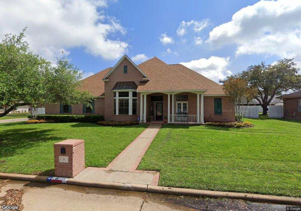 6 Stoney Brook Ln, Bay City, TX 77414 - photo 1
