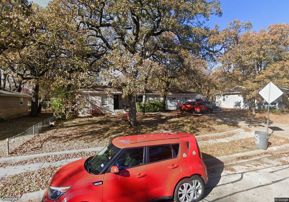 905 Glenda Dr, Bedford, TX 76022 - photo 1