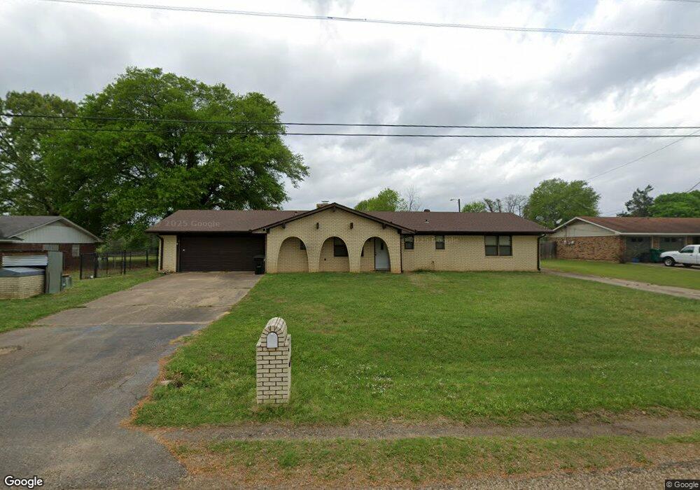 7315 Chaparral St, Texarkana, TX 75503 - photo 1