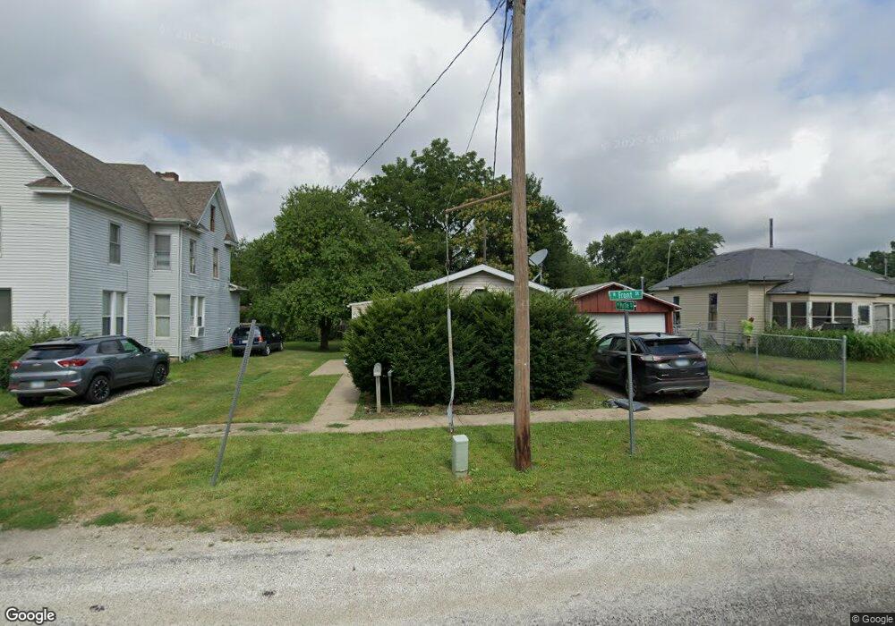 191 N Front St, Virginia, IL 62691 - photo 1