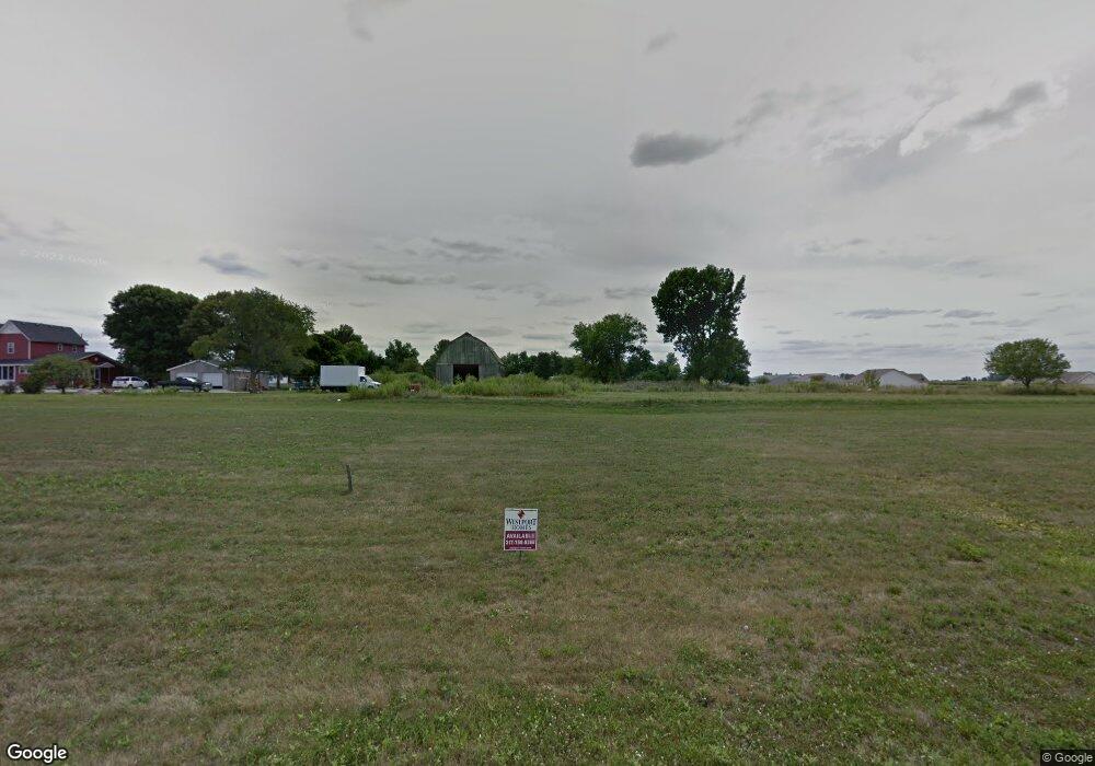 310 Shadetree Ln, Sheridan, IN 46069 - photo 1