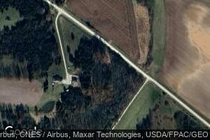 3040 Old Quarry Rd, Wever, IA 52658