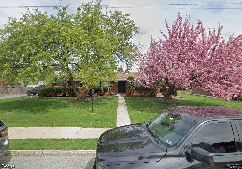 1719 E Washington St unit 1723, Allentown, PA 18109 - photo 1