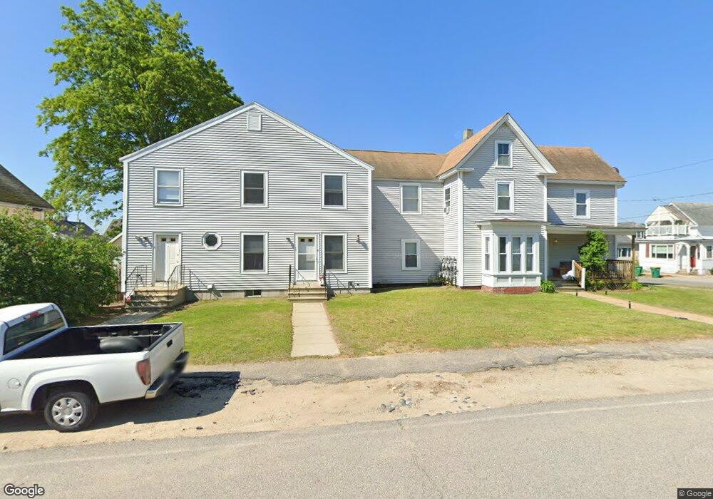 76 Pine St unit 6, Rochester, NH 03867 - photo 1