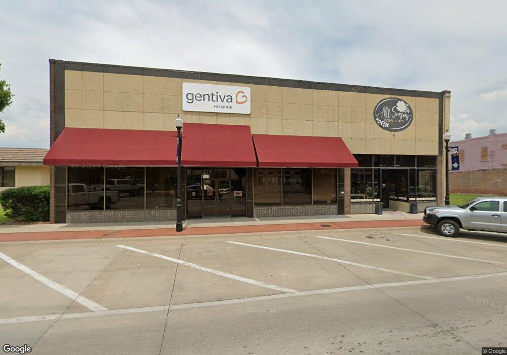 1819 Main St, Parsons, KS 67357 - photo 1