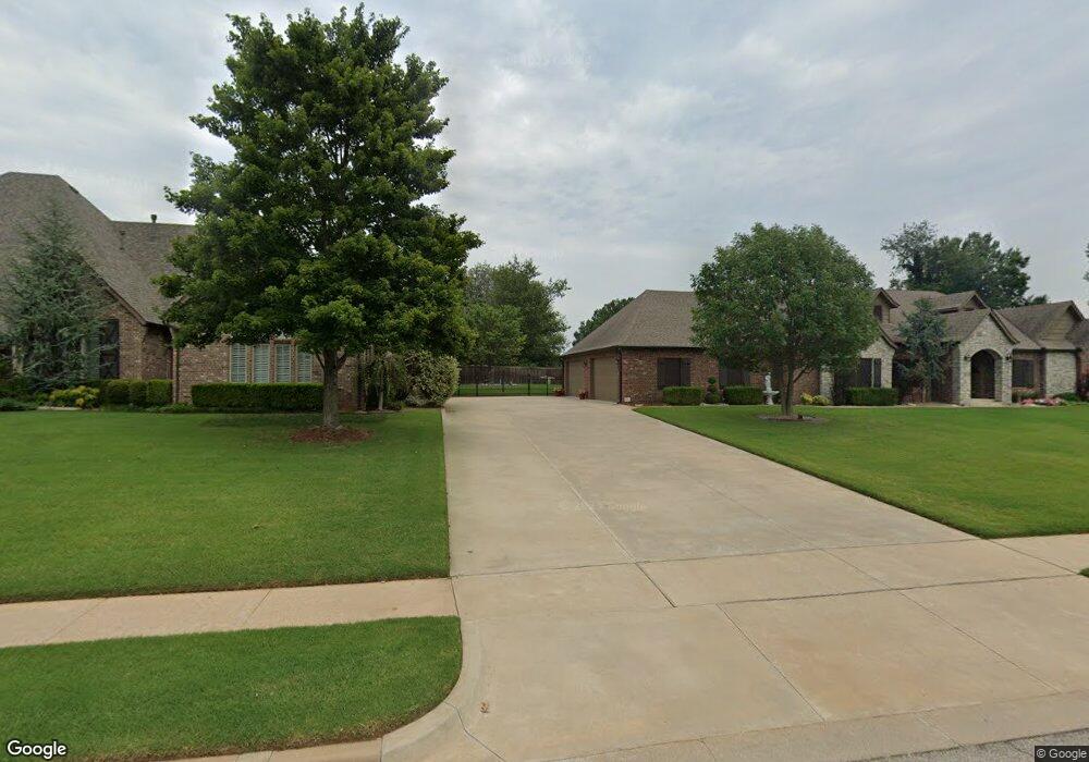 6903 S Sycamore Ave, Broken Arrow, OK 74011 - photo 1