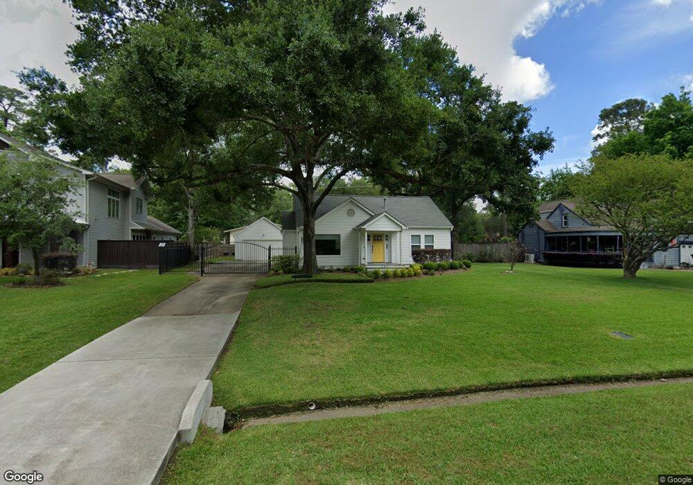 742 W 42nd St, Houston, TX 77018 - photo 1