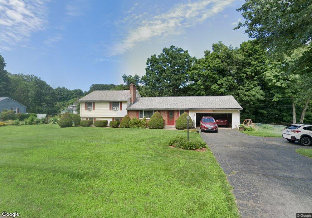 6 Maple Edge Dr, Bloomfield, CT 06002 - photo 1