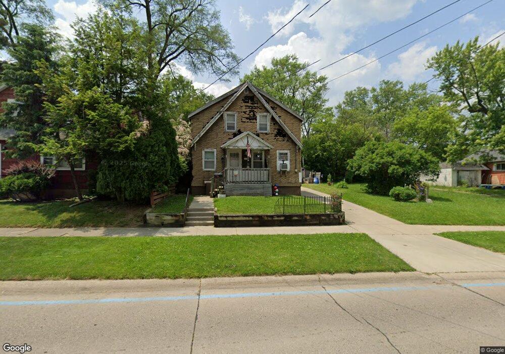 982 Bradley Ave, Flint, MI 48503 - photo 1