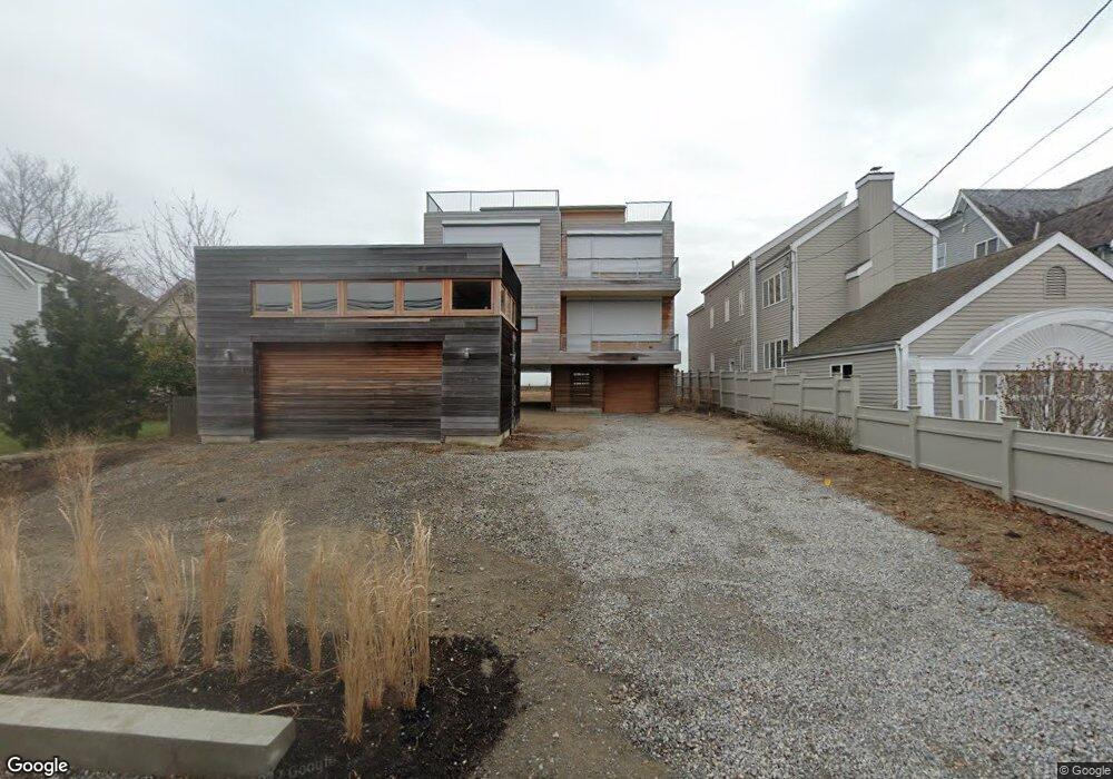 1623 Fairfield Beach Rd, Fairfield, CT 06824 - photo 1