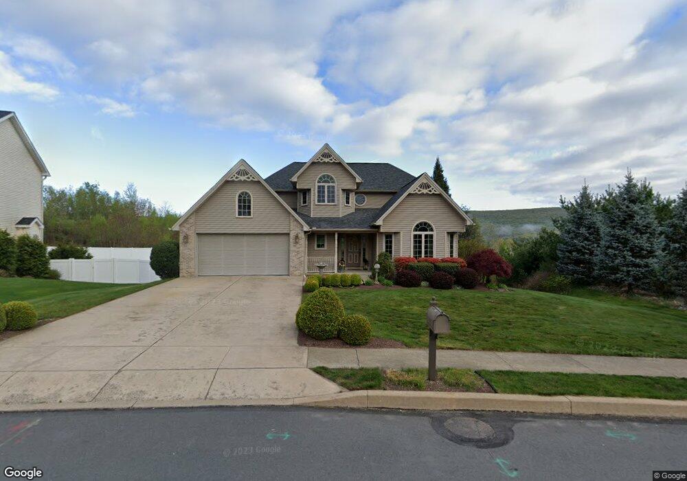 122 Blueberry Dr, Duryea, PA 18642 - photo 1