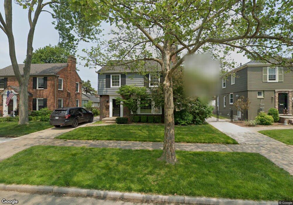 418 Mt Vernon Ave, Grosse Pointe, MI 48236 - photo 1