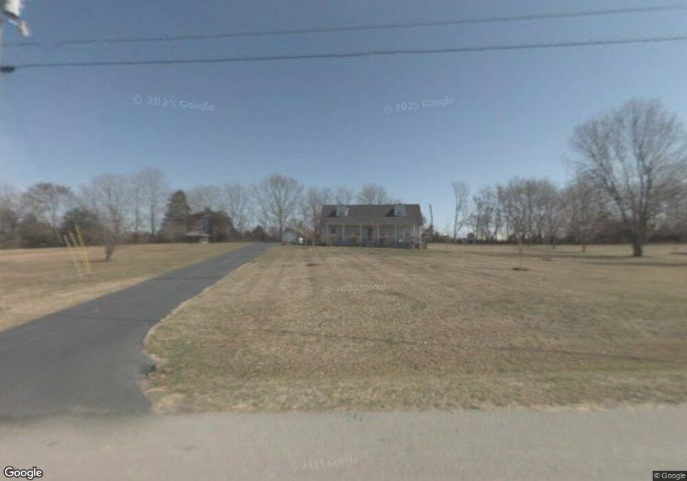 132 Cessna Ln, Shelbyville, TN 37160 - photo 1