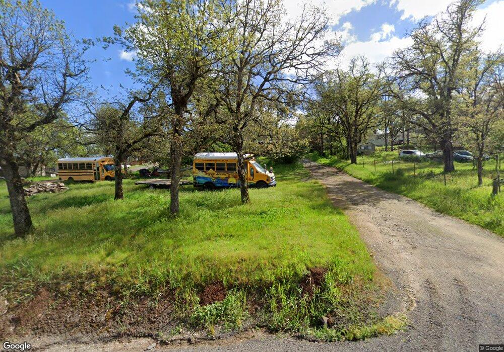 8601 Blackwell Rd, Central Point, OR 97502 - photo 1