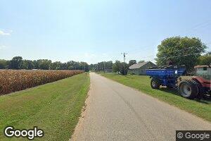 410 E Liberty Rd, Gladstone, IL 61437