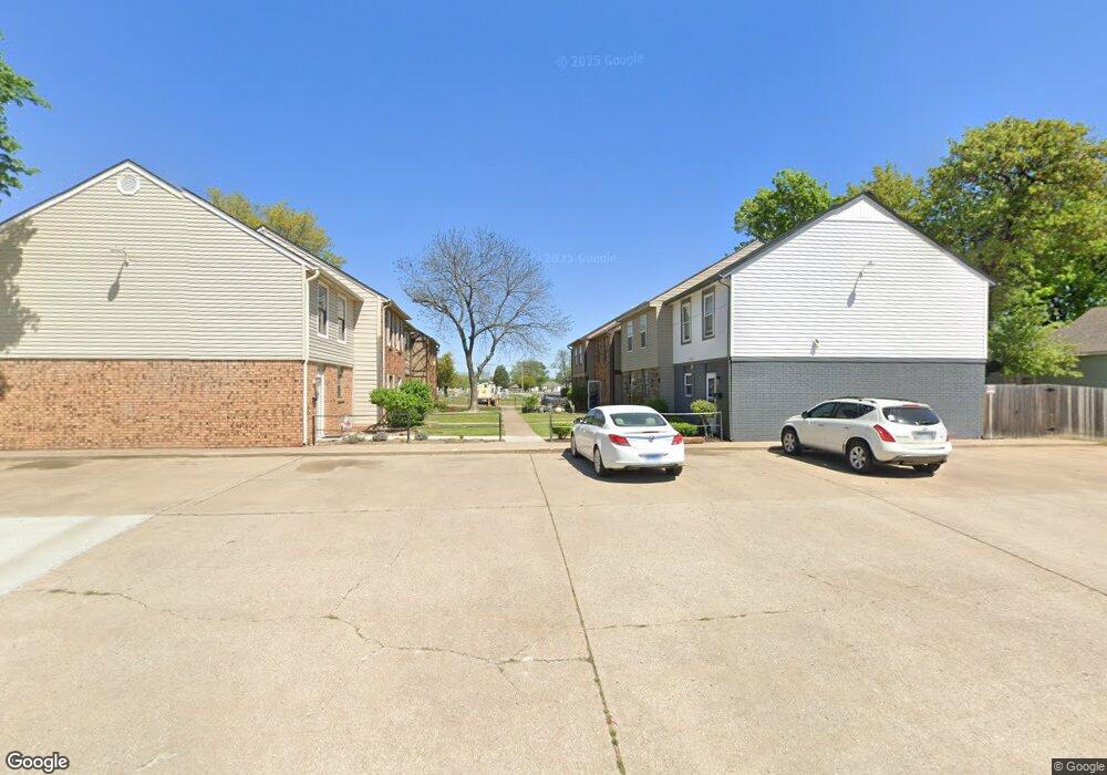 1115 E Jackson Ave N unit 12, Sapulpa, OK 74066 - photo 1