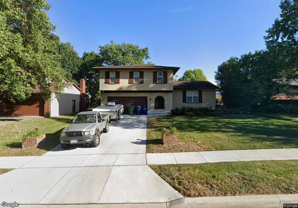 1794 Balsamridge Rd, Columbus, OH 43229 - photo 1