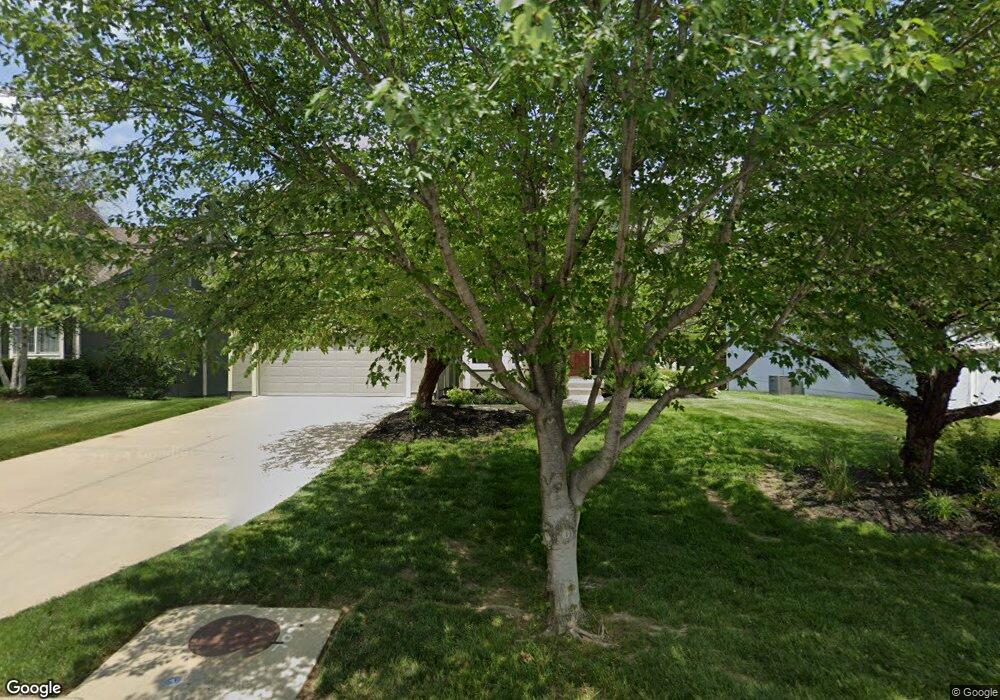 19608 W 98th Terrace, Lenexa, KS 66220 - photo 1