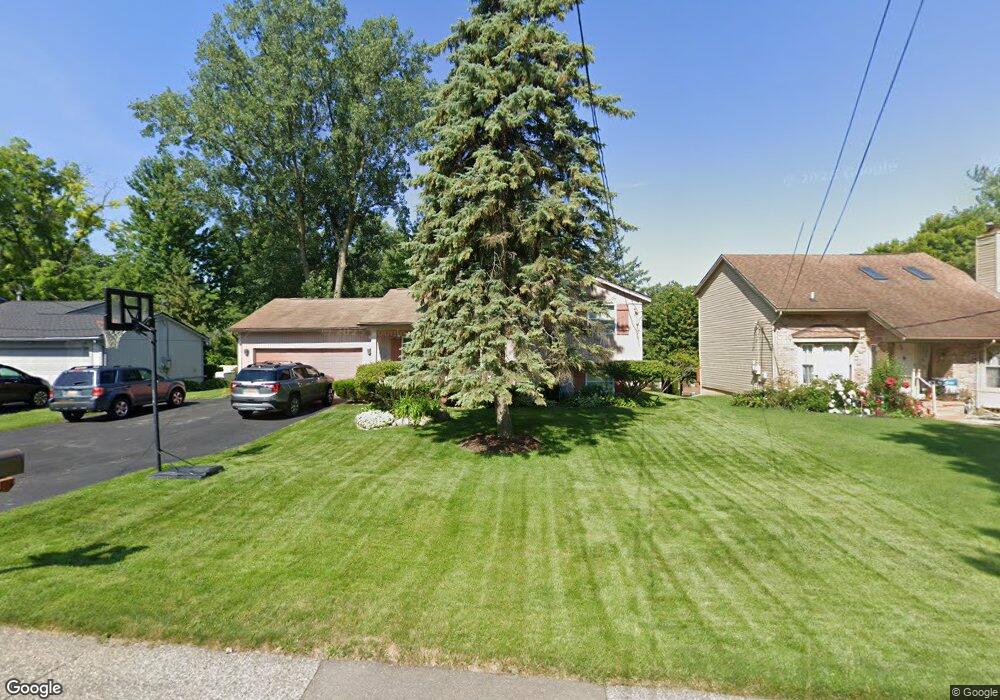 1628 Mercedes St, West Bloomfield, MI 48324 - photo 1