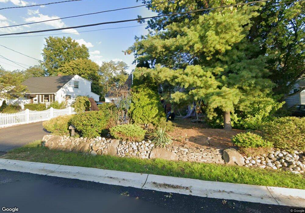 54 S Pennington Rd, New Brunswick, NJ 08901 - photo 1