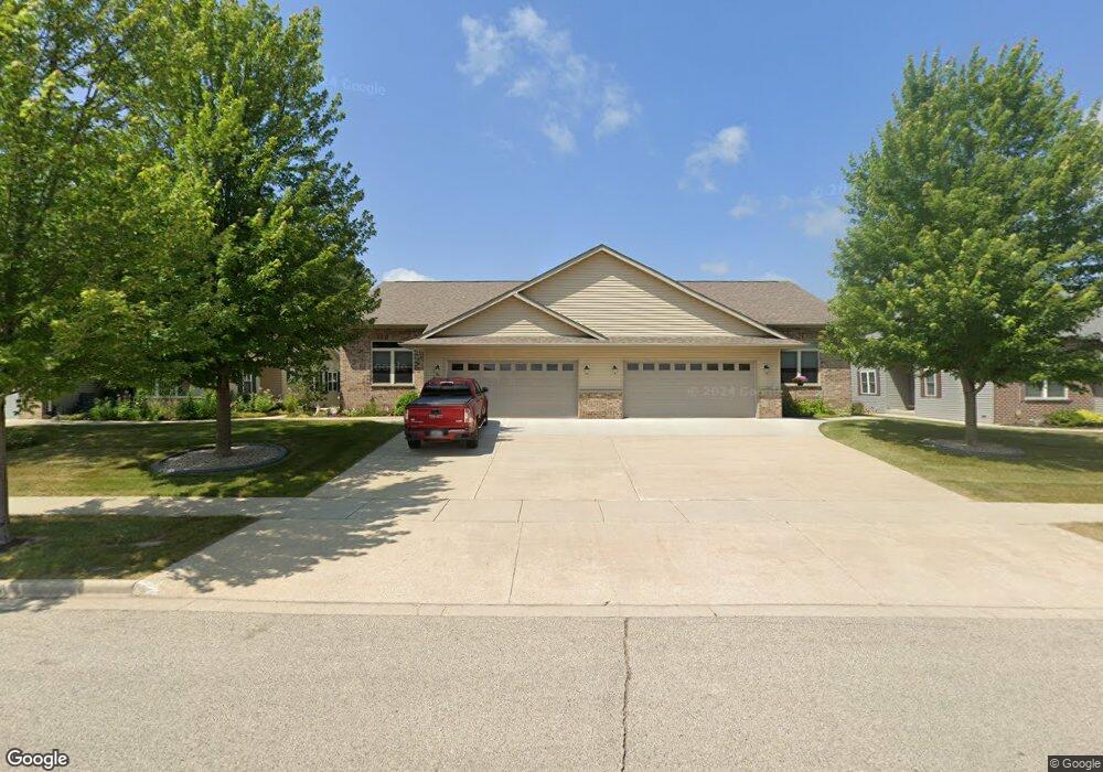 745 Prospect Dr, Kewaskum, WI 53040 - photo 1