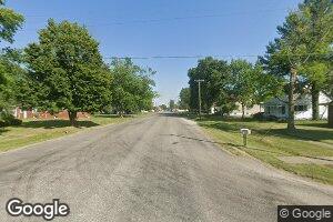 203 N West St, Raymond, IL 62560
