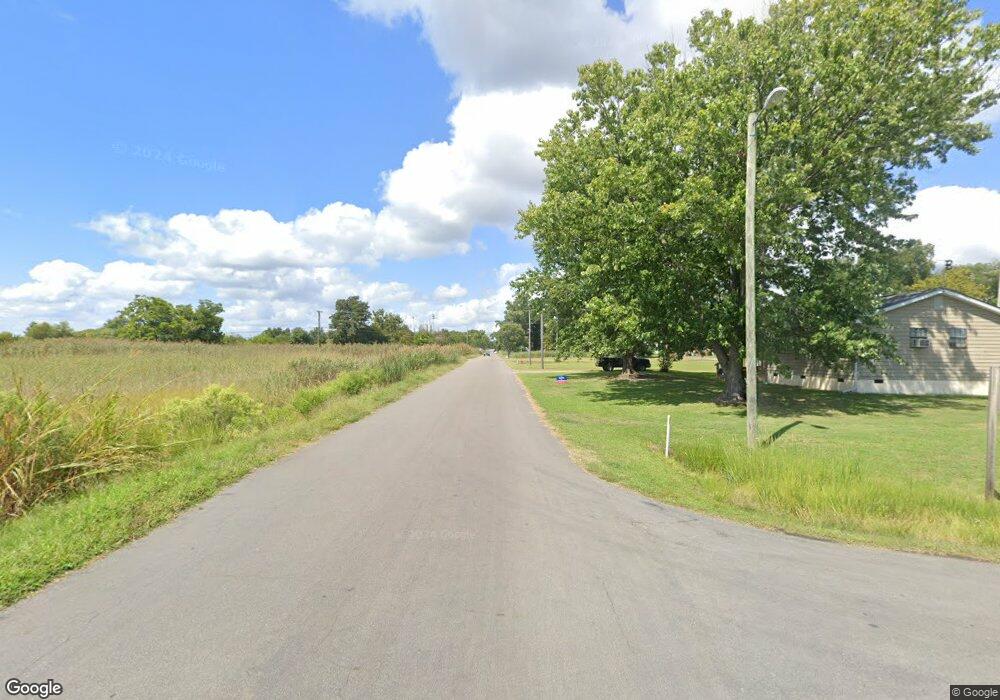 296 Kirby St, West Point, VA 23181 - photo 1