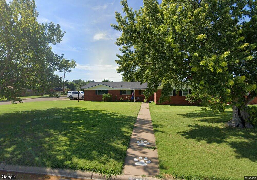 3001 W 18th St, Plainview, TX 79072 - photo 1