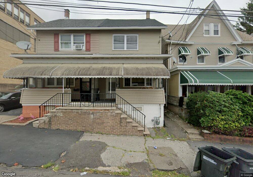 597 N Laurel St, Hazleton, PA 18201 - photo 1