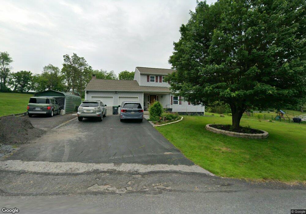 171 Country Hill Rd, Orwigsburg, PA 17961 - photo 1