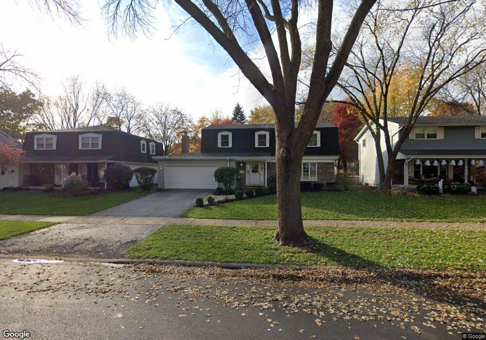 1421 Lark Ln, Naperville, IL 60565 - photo 1