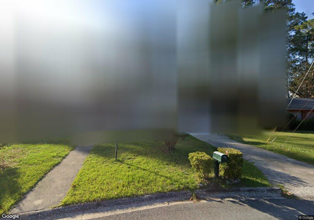 121 Tee Ln, Brunswick, GA 31525 - photo 1