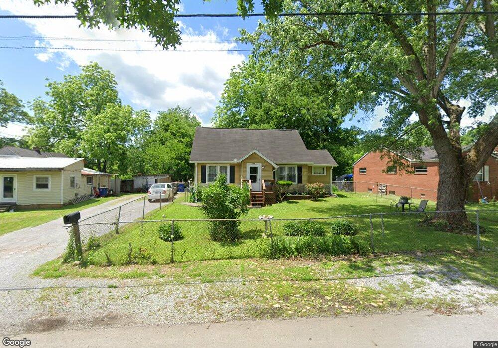 704 Landers St, Shelbyville, TN 37160 - photo 1