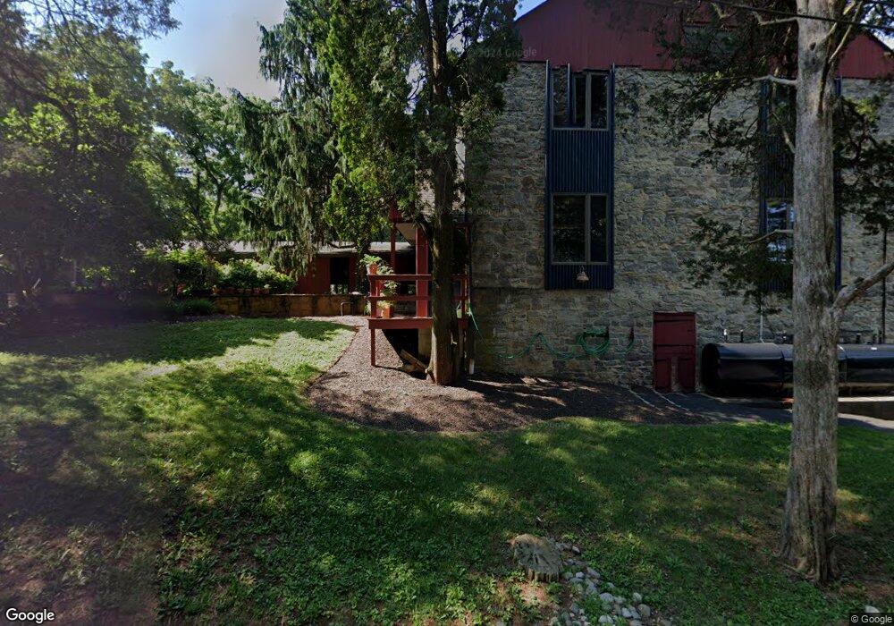 2321 Riverbend Rd, Allentown, PA 18103 - photo 1