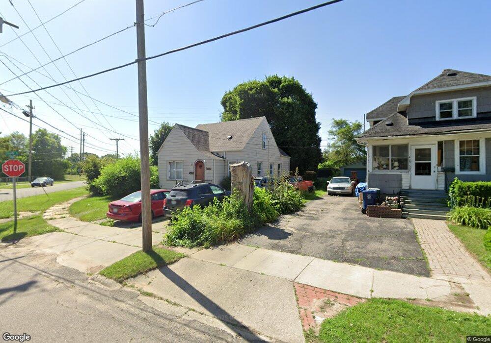 438 Tennyson Ave, Flint, MI 48507 - photo 1
