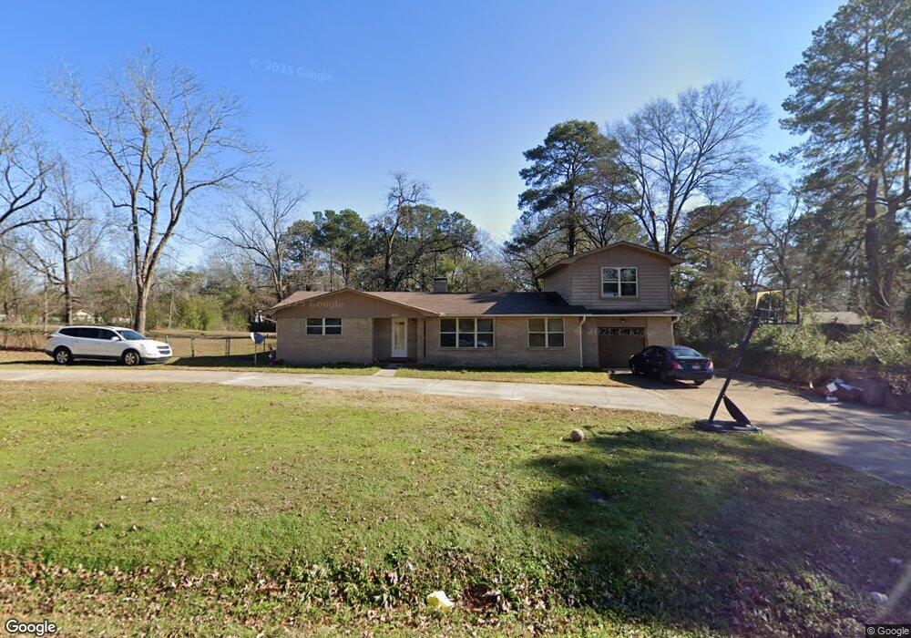 2407 Harrison Ln, Texarkana, TX 75501 - photo 1