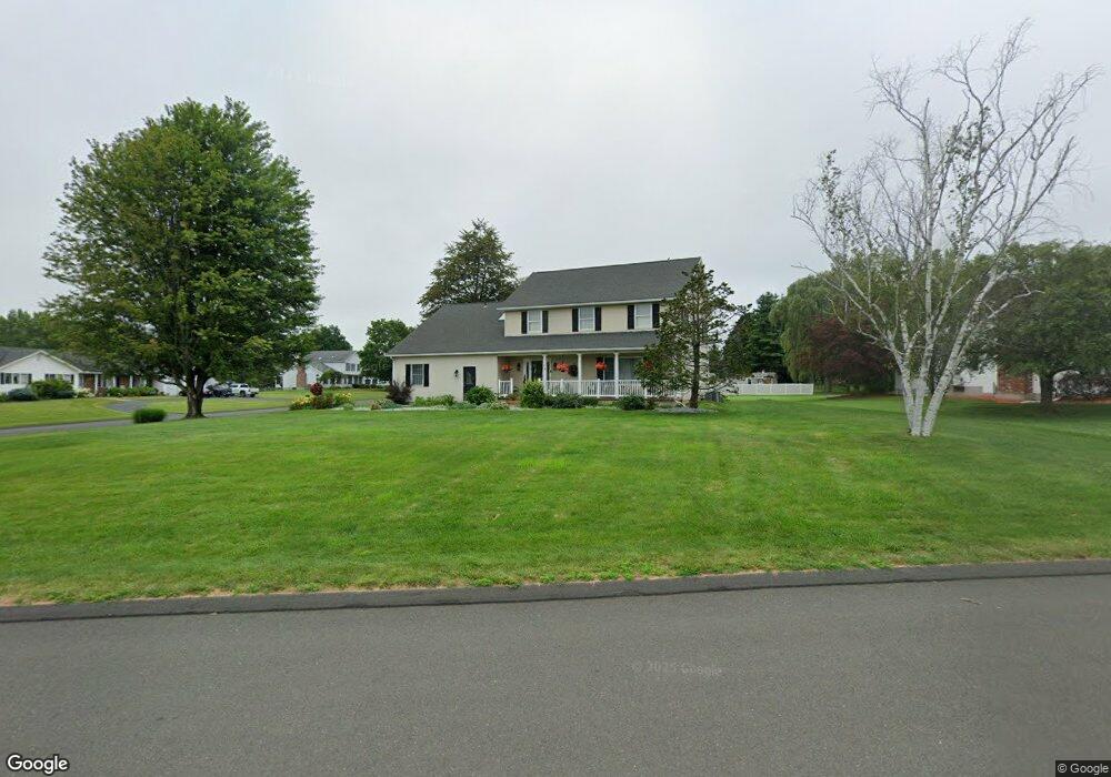 24 Wren Rd, Suffield, CT 06078 - photo 1