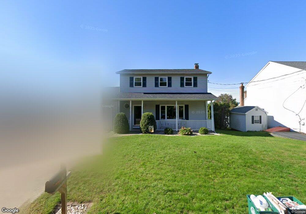 26 Wood St, Dupont, PA 18641 - photo 1